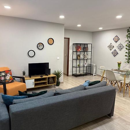 Ml Apartments Central Aliados Порту Экстерьер фото